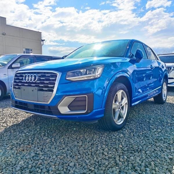 AUDI Q2