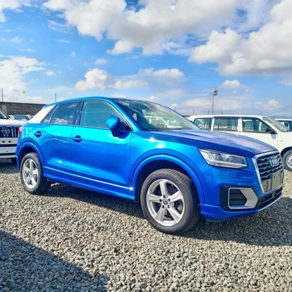 AUDI Q2