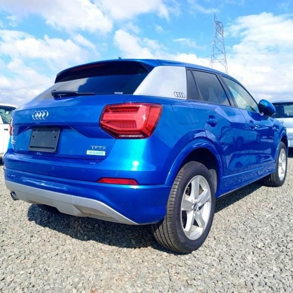 AUDI Q2