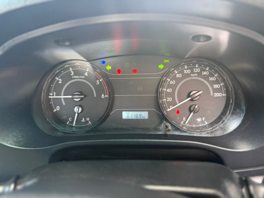 *Toyota HILUX REVO Single Cab Newest Shape TRD with 61,000 KM*